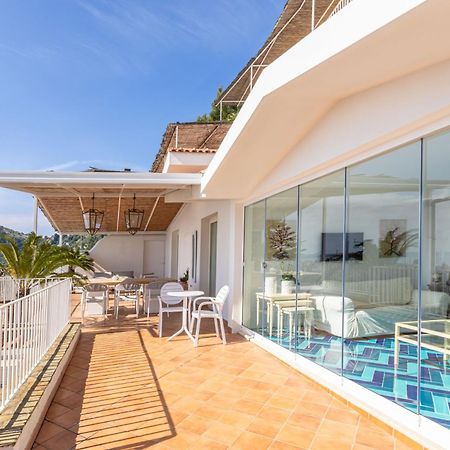 Villa Rita Apartments マッサ・ルブレンセ エクステリア 写真