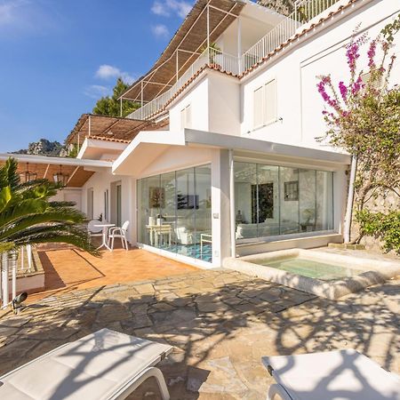 Villa Rita Apartments マッサ・ルブレンセ エクステリア 写真