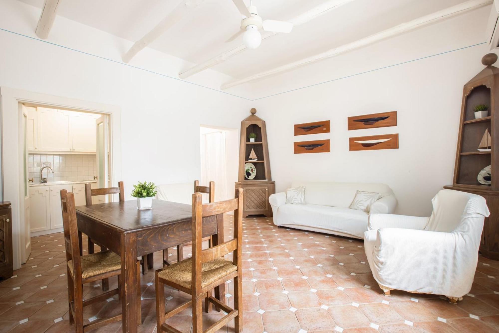 Villa Rita Apartments マッサ・ルブレンセ エクステリア 写真